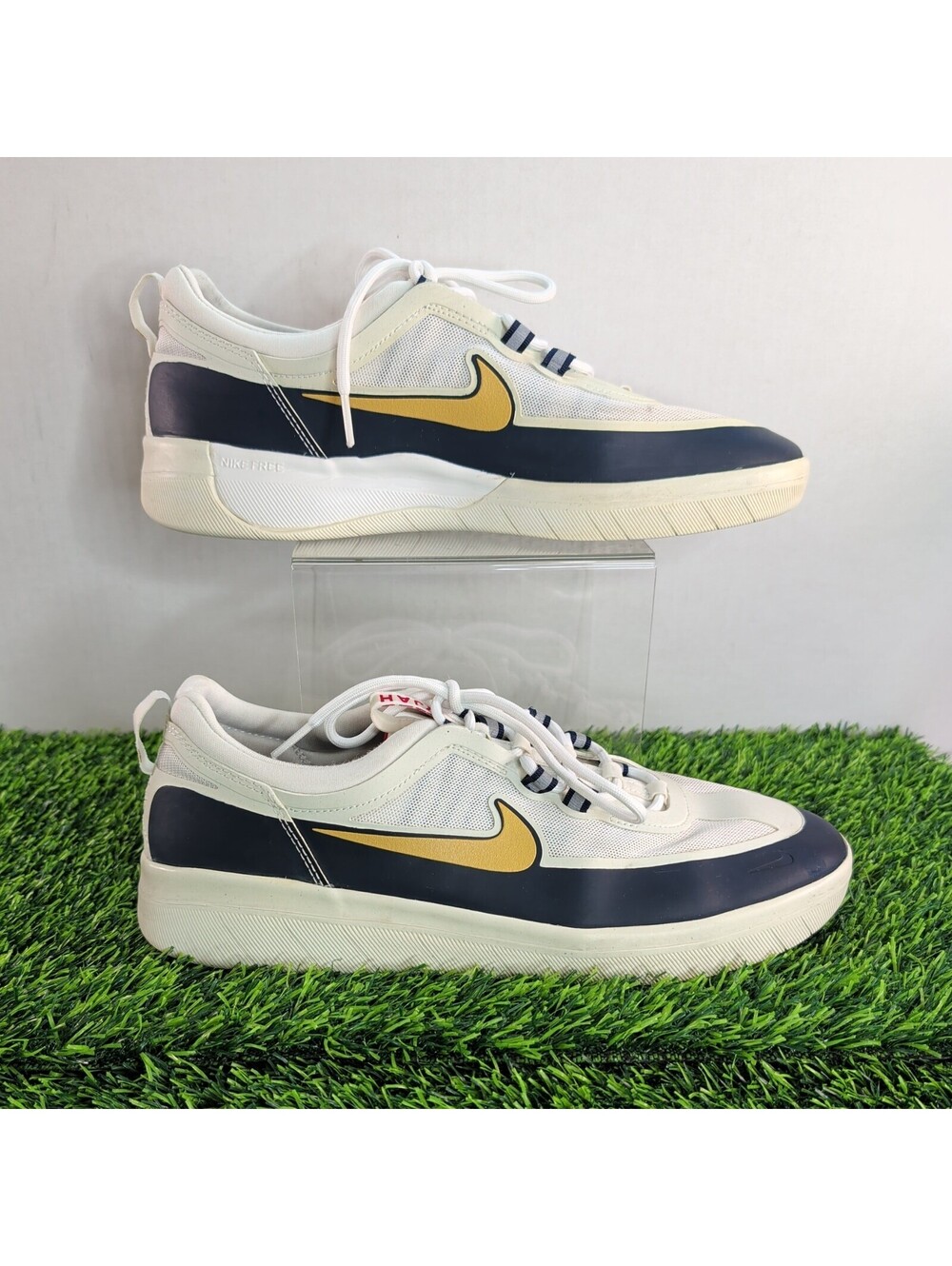 Nike Nyjah Men's Size 10.5 Free 2 Olympic Obsidian Club Gold White  BV2078-400